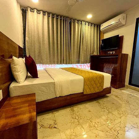 Hotel Delmond Prime- Near Nesco 孟买 外观 照片